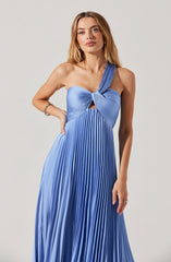 Rasya Pleated Maxi Dress